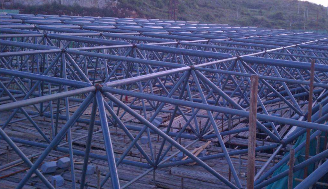 五指山概述网架加工公司对网架保温隔热的办法